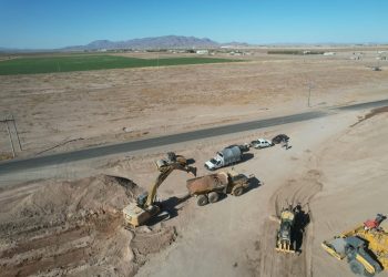 Comienza la construcción de la carretera Bavispe-Pancho Villa-Janos, que conectará a Chihuahua y Sonora