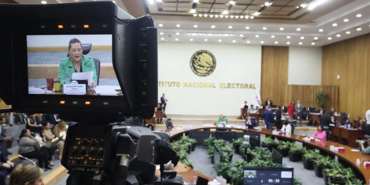 Perfilan elevar tope de gastos de campaña para elección judicial