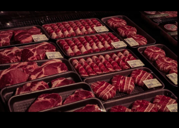 Industria cárnica en Nebraska pierde el 60% de sus trabajadores, en su mayoría inmigrantes