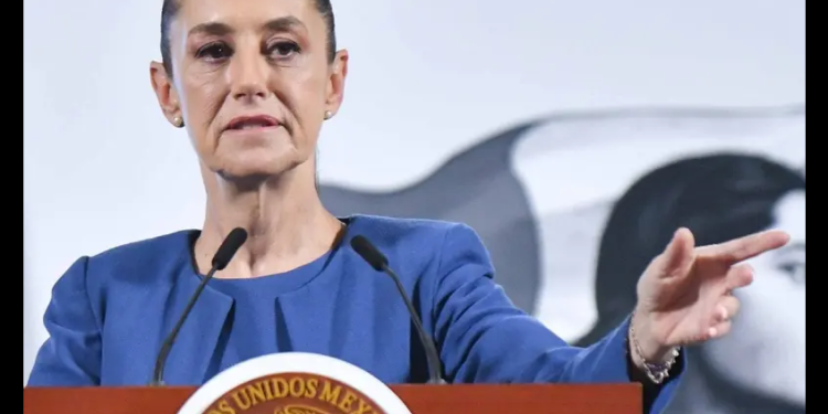 Claudia Sheinbaum envía iniciativas de ley al Senado