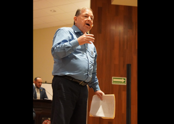 Cuauhtémoc González lidera intención de voto y presenta propuestas en foro de Navojoa