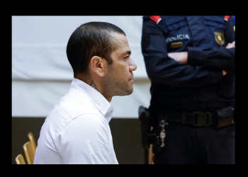 El Tribunal Superior de Cataluña absuelve a Dani Alves de un delito de agresión sexual