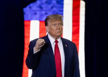 Donald Trump no descarta postularse para un tercer mandato en 2028; “no estoy bromeando”; asegura