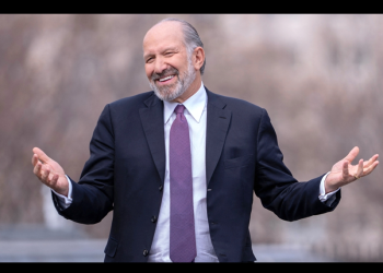 Trump busca exonerar de impuestos a quienes ganen menos de 150 mil dólares