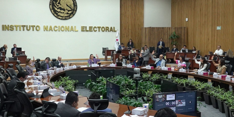 INE prohíbe a gobierno uso de recursos para promover elección judicial