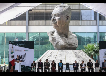 Sheinbaum: Hoy comienza la integración vertical de Pemex para fortalecerla; reconoce a Cuauhtémoc Cárdenas por defensa de la soberanía