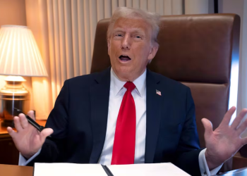 Trump lanza la aplicación “CBP Home” para que inmigrantes irregulares se “autodeporten”