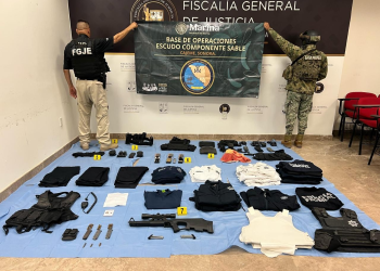 Marina y Autoridades de Sonora detienen en Guaymas, a Cinco con Armamento Bélico