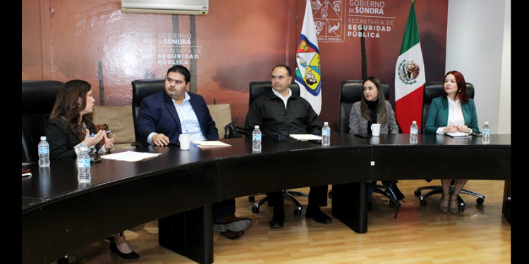 Capacita Gobierno de Sonora a operadores de transporte en prevención de violencia familiar y de género: SSP