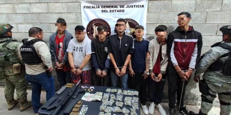 Aseguran armas y drogas en operativos conjuntos en Sonora