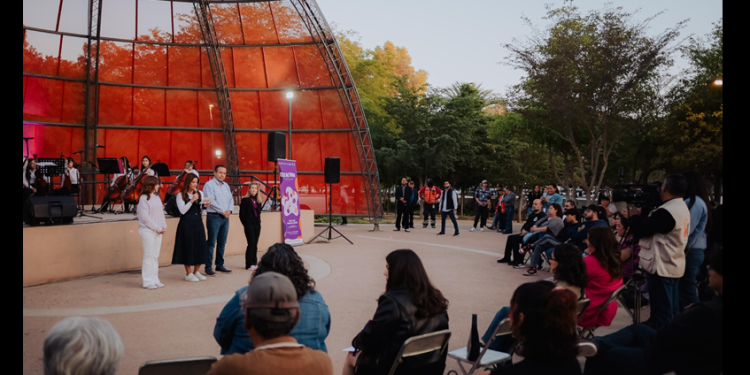 Honrará Antonio Astiazarán a mujeres con beca y un mural de Palacio Municipal
