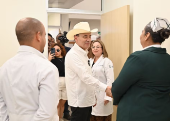 Alfonso Durazo: Salud en Sonora se fortalece con contratación de más de 200 médicos especialistas