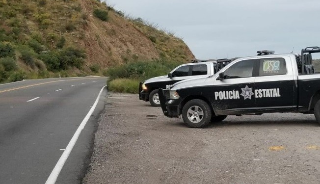 Detienen a pareja por transportar 150 mil pastillas de fentanilo en Sonora