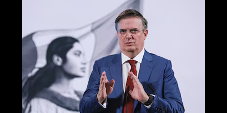 México negocia con EEUU reducción de aranceles a autos, anuncia Marcelo Ebrard