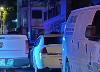 Hallan a Hombre Sin Vida con Impacto de Bala Dentro de Auto en Nogales; Tenía Un Arma