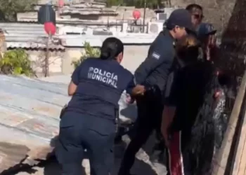 Pareja Detenida Portando Navaja y Machete en Hermosillo: Sujeto Era Objetivo Prioritario