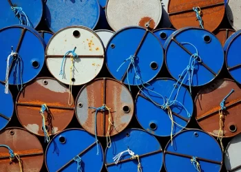 Investigan en EU importación ilegal de petróleo mexicano