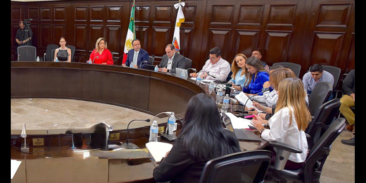 Aprueba Cabildo diversos trámites en sesión ordinaria