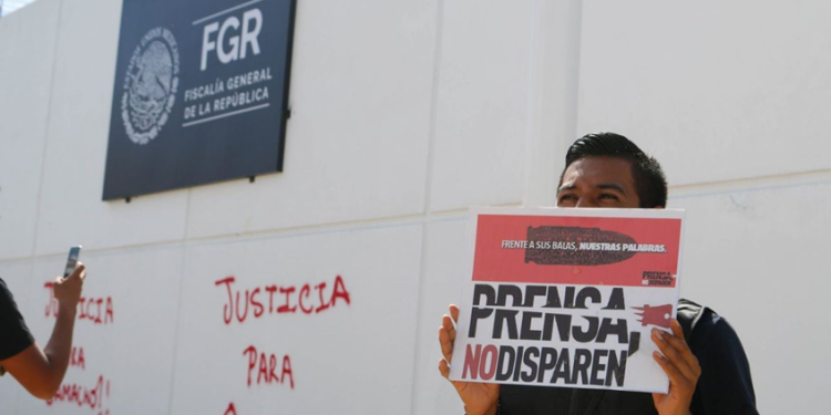 ‘El derecho a la información ha sido acorralado, silenciado y convertido en un botín’: A19