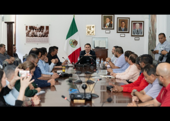 Líderes sindicales se reunieron en Palacio de Gobierno con el Secretario de Gobierno previo al desfile del 1 de Mayo