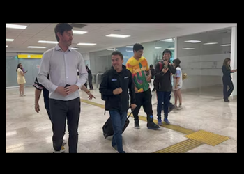 Frankie Muñiz, actor de Malcolm, visita Sonora y confiesa el papel de México en la famosa serie