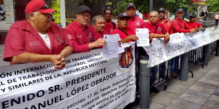 Piden mineros de la Sección 65 de Cananea a SEGOB avances en la solución a la huelga que lleva casi 18 años