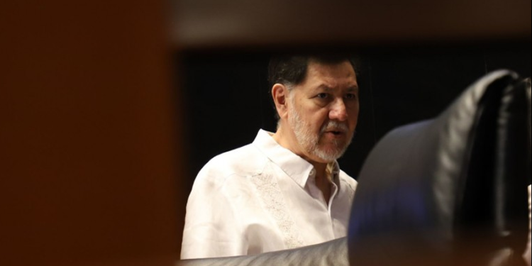 Abuchearon a Noroña en el Congreso nacional del PT: “No lo merezco”