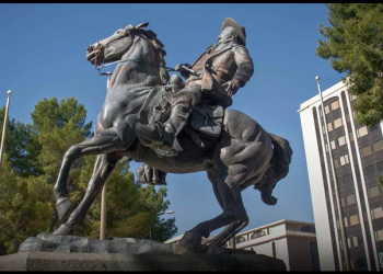 Por qué hay una estatua de Pancho Villa en Estados Unidos y cuál es el problema con ella