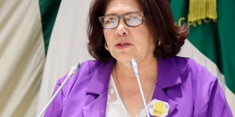 Propone Morena prohibir la publicidad sexista.