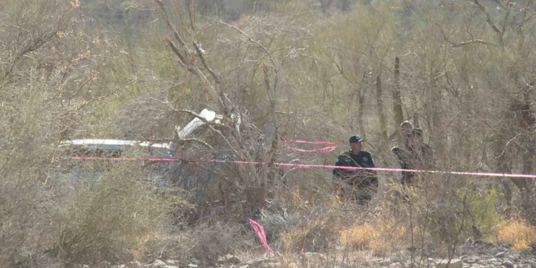 Autoridades Realizan Persecución de Camioneta Cadillac en Hermosillo; Tripulantes Huyeron