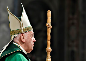 El Vaticano hace público el testamento del Papa con sus últimas voluntades: “El sepulcro debe ser en tierra, simple”