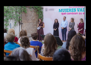 Reconocen Toño Astiazarán y Patty Ruibal a “Mujeres Valiosas que Cambian su Entorno”