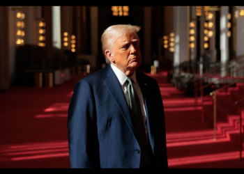 Trump anunciará aranceles globales mañana, tras cierre de Bolsa de NY