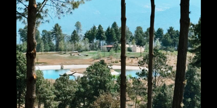 Asegura FGR predio en Valle de Bravo por desvío ilegal de agua para crear lagos artificiales