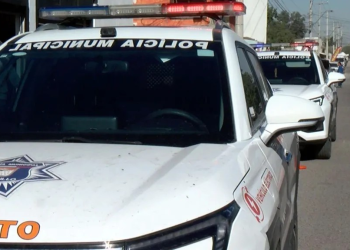 Detienen a Dos Jóvenes Portando Machetes en Colonia El Sahuaro de Hermosillo