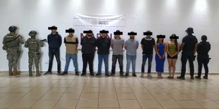 Marina detiene a 9 personas, relacionadas con “Los Salazar” en Sonora; aseguran armas y drogas
