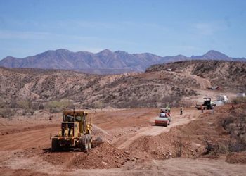 Avanza construcción de carretera que unirá Sonora y Chihuahua