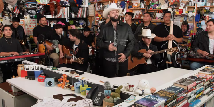 De Hermosillo a Washington: Carín León conquista por segunda vez el Tiny Desk de NPR