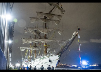 Pidieron auxilio 3 veces antes de choque del Buque Escuela Cuauhtémoc; indagan operación de remolcador