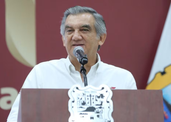Vocería de Seguridad de Tamaulipas desmiente revocación de visa del gobernador, Américo Villarreal; “es información falsa”
