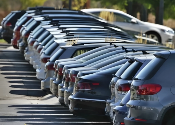 Caen 4.6% ventas de vehículos nacionales durante abril: Inegi