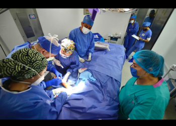 5 de cada 10 cirugías plásticas en México son hechas por usurpadores, advierten especialistas; piden mayor regulación