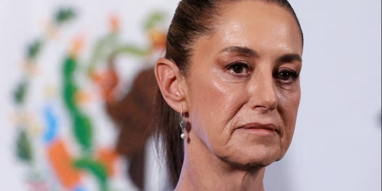 Sheinbaum celebra que no se aprobara impuesto a remesas: “Hay que estar pendientes”