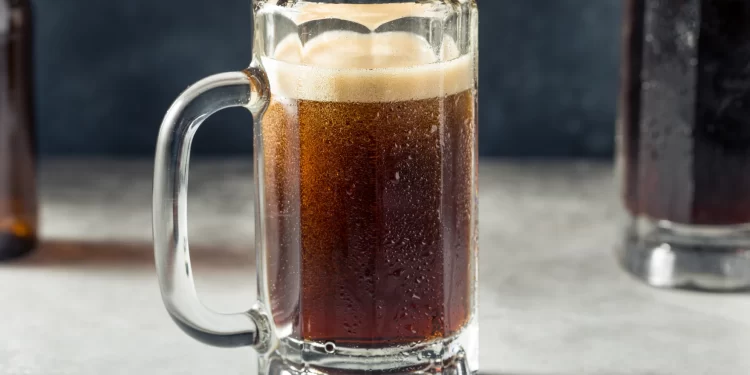 La cerveza de raíz es el refresco preferido en Sonora, y puedes mezclarla con chocolate