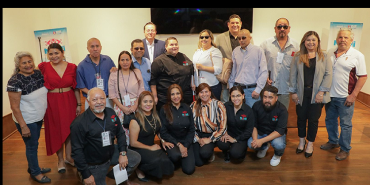 Promueven diputados Julio Navarro y Vicky Espinoza sensibilización sobre personas débiles visuales