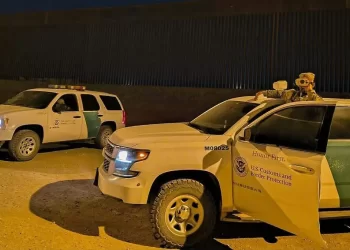 Repuntan arrestos por tráfico de personas en frontera Sonora-Arizona