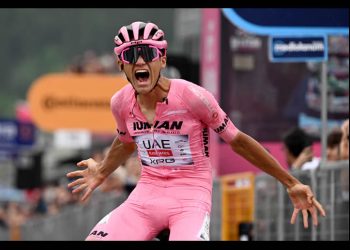 Isaac del Toro gana la etapa 17 del Giro de Italia, mantiene la ‘Maglia Rosa’ y se perfila para ser campeón