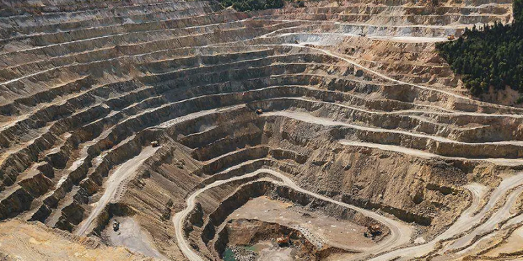 Identifican uno de los mayores depósitos mundiales de cobre y oro entre Argentina y Chile