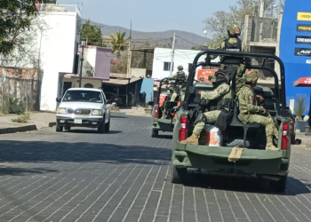 Tres muertos, dos heridos, 5 casas tiroteadas y 5 vehículos asegurados tras enfrentamientos en Mocorito y Guamúchil