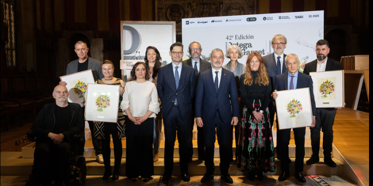 Los Ortega y Gasset llaman a ejercer un periodismo que incomode ante el auge de los autoritarismos